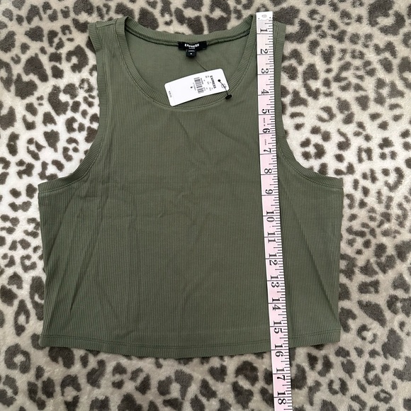 Express Fitted Ribbed High Neck Cropped Tank in Cactus Green Size Medium Women’s - Picture 14 of 15